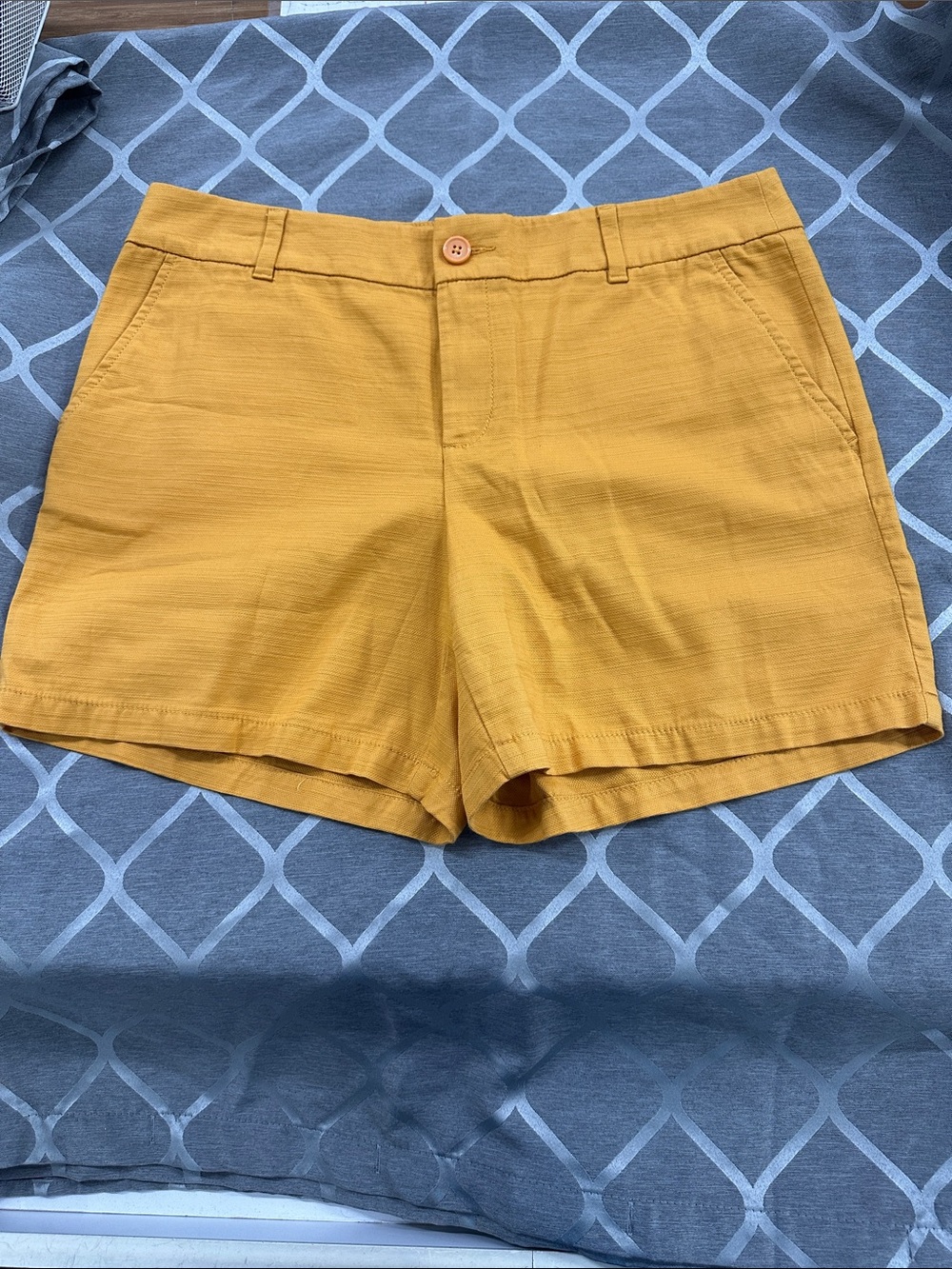 LOFT Mustard Yellow Casual mid rise Shorts